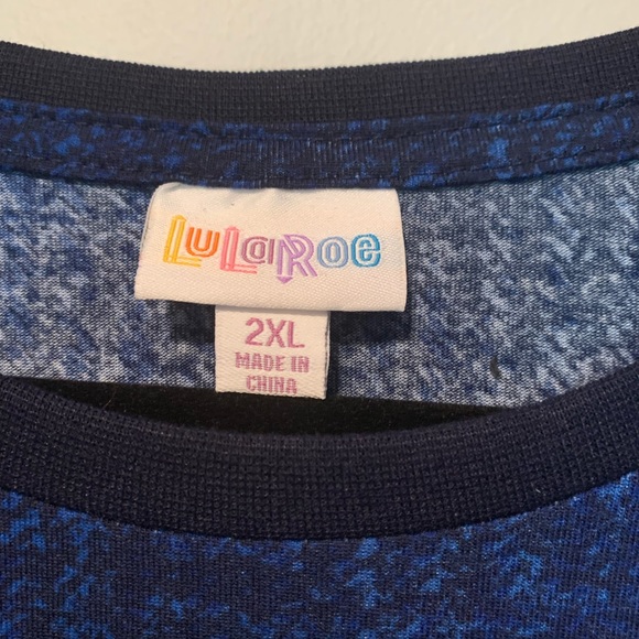 NEW LuLaRoe Hudson Long Sleeved Tee Sz 2 XL - Picture 3 of 5